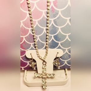 VINTAGE CRYSTAL RHINESTONE CROSS SET